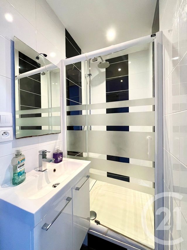 Appartement F3 à louer - 3 pièces - 55.72 m2 - METZ - 57 - LORRAINE - Century 21 Côté Est Immobilier