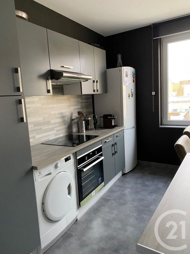 Appartement F3 à louer - 3 pièces - 55.72 m2 - METZ - 57 - LORRAINE - Century 21 Côté Est Immobilier