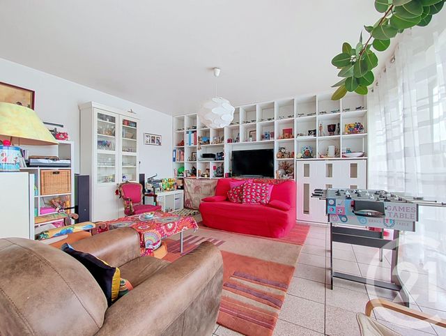 Appartement F5 à vendre - 5 pièces - 104.43 m2 - METZ - 57 - LORRAINE - Century 21 Côté Est Immobilier