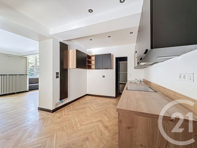 Appartement F5 à louer - 5 pièces - 152.88 m2 - ST JULIEN LES METZ - 57 - LORRAINE - Century 21 Côté Est Immobilier