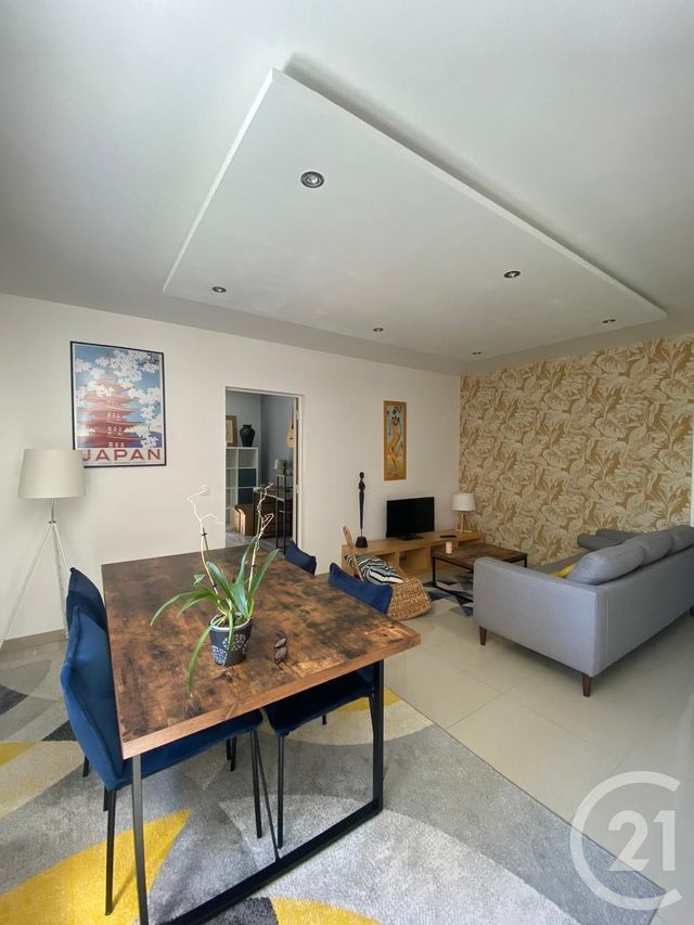 Appartement F3 à louer - 3 pièces - 61.0 m2 - METZ - 57 - LORRAINE - Century 21 Côté Est Immobilier