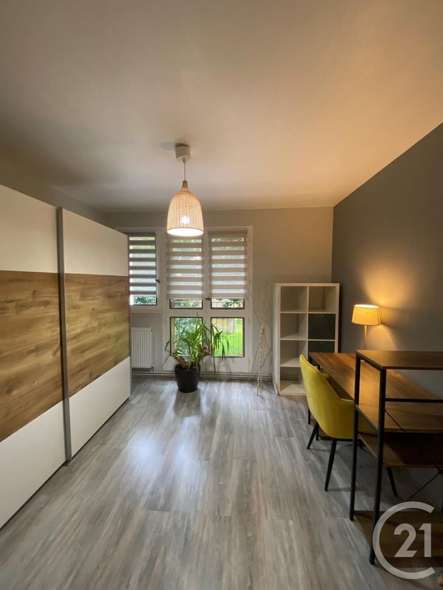 Appartement F3 à louer - 3 pièces - 61.0 m2 - METZ - 57 - LORRAINE - Century 21 Côté Est Immobilier