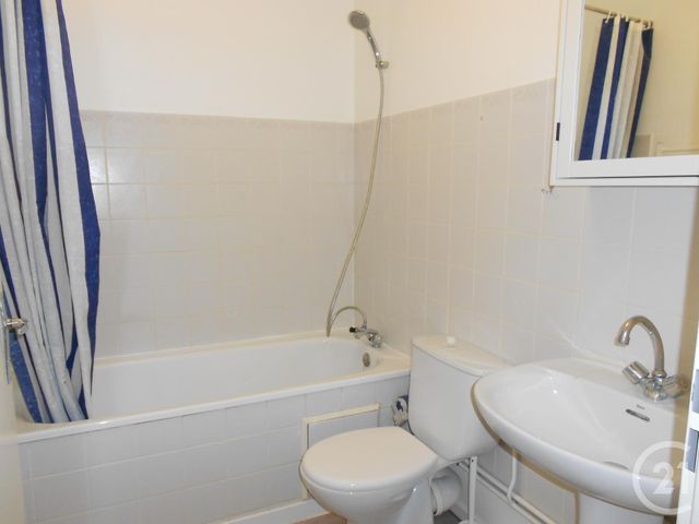Appartement F1 à louer - 1 pièce - 22.52 m2 - METZ - 57 - LORRAINE - Century 21 Côté Est Immobilier
