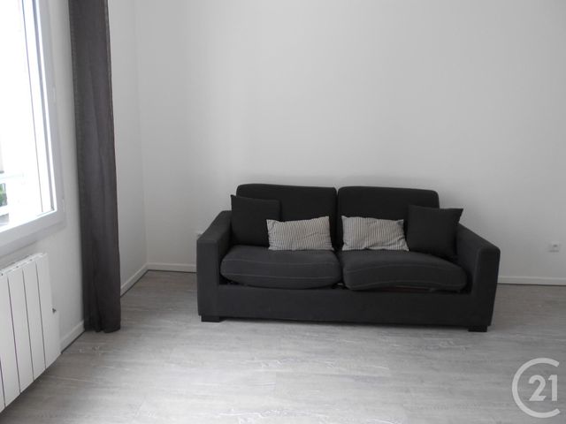 Appartement F1 à louer - 1 pièce - 22.52 m2 - METZ - 57 - LORRAINE - Century 21 Côté Est Immobilier