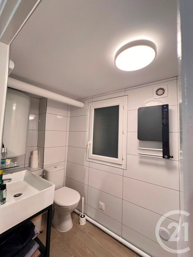Appartement F2 à louer - 2 pièces - 43.5 m2 - METZ - 57 - LORRAINE - Century 21 Côté Est Immobilier