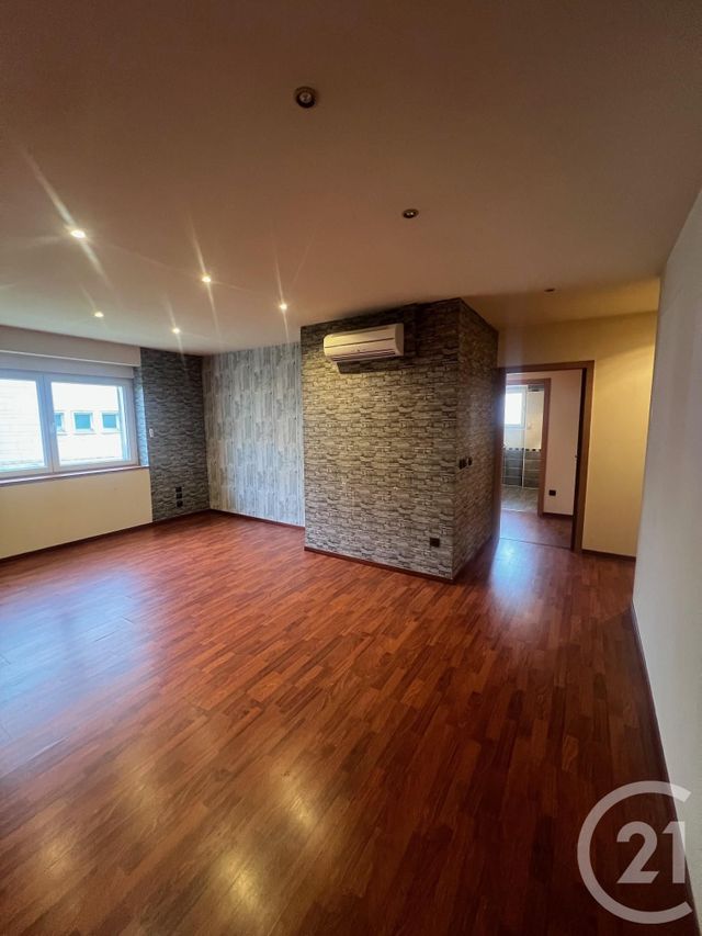Appartement F4 à louer - 4 pièces - 102.44 m2 - BOULAY MOSELLE - 57 - LORRAINE - Century 21 Côté Est Immobilier