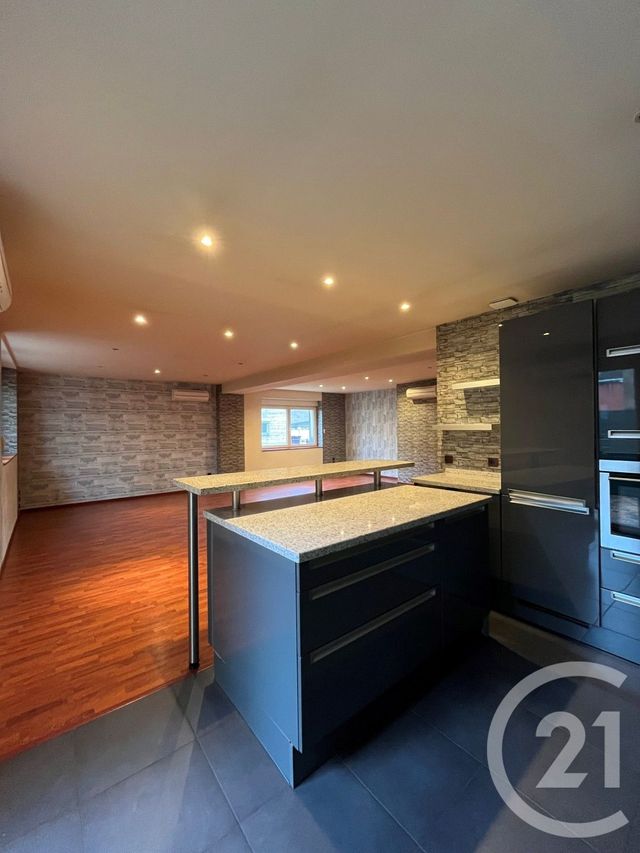 Appartement F4 à louer - 4 pièces - 102.44 m2 - BOULAY MOSELLE - 57 - LORRAINE - Century 21 Côté Est Immobilier
