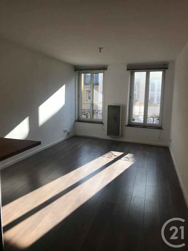 Appartement F3 à louer - 3 pièces - 60.28 m2 - METZ - 57 - LORRAINE - Century 21 Côté Est Immobilier
