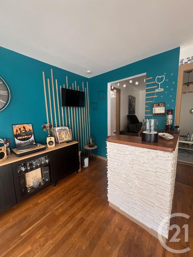 Appartement F3 à louer - 3 pièces - 79.94 m2 - ARS SUR MOSELLE - 57 - LORRAINE - Century 21 Côté Est Immobilier