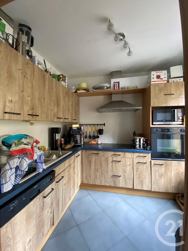 Appartement F3 à louer - 3 pièces - 79.94 m2 - ARS SUR MOSELLE - 57 - LORRAINE - Century 21 Côté Est Immobilier