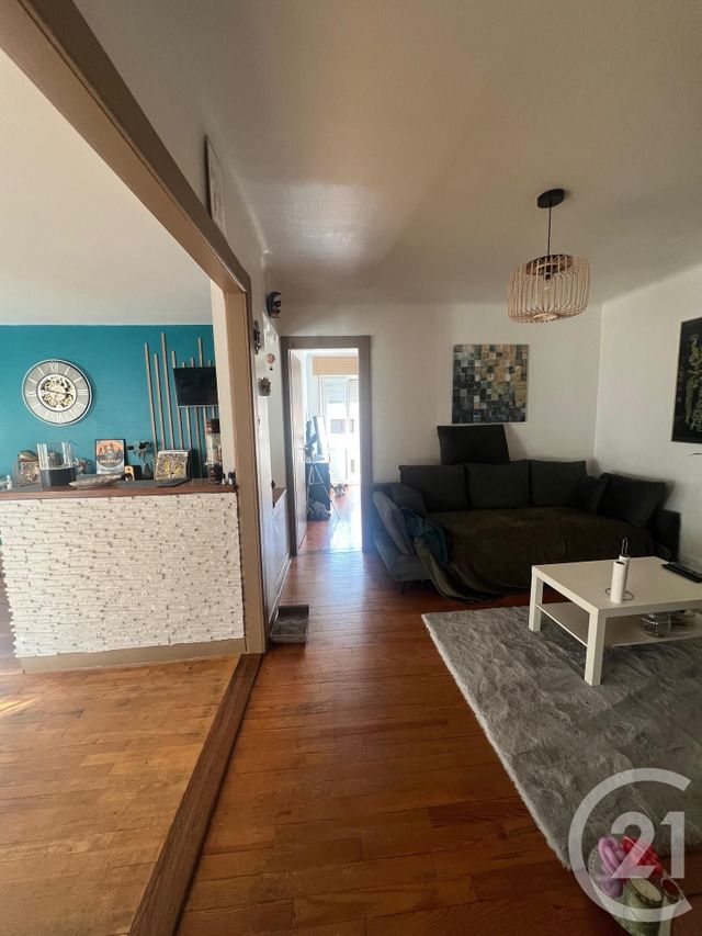 Appartement F3 à louer - 3 pièces - 79.94 m2 - ARS SUR MOSELLE - 57 - LORRAINE - Century 21 Côté Est Immobilier