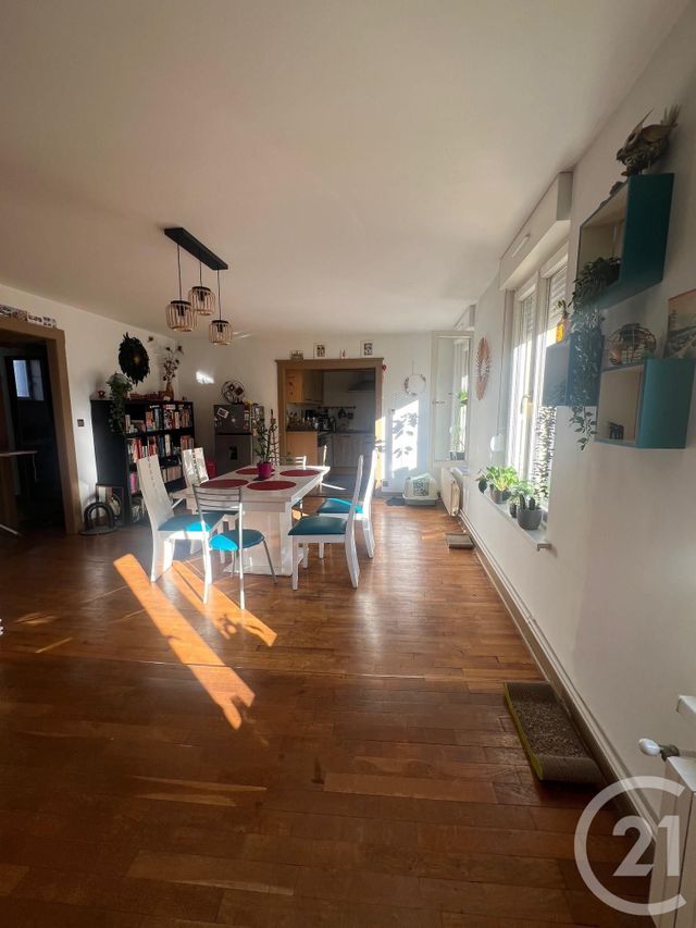 Appartement F3 à louer - 3 pièces - 79.94 m2 - ARS SUR MOSELLE - 57 - LORRAINE - Century 21 Côté Est Immobilier