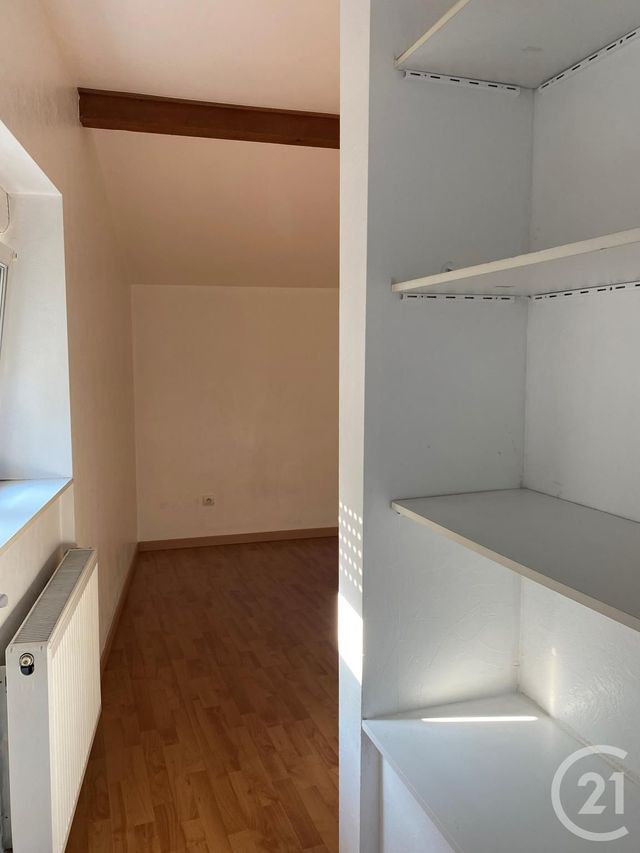 Appartement F3 à louer - 3 pièces - 43.0 m2 - ARS SUR MOSELLE - 57 - LORRAINE - Century 21 Côté Est Immobilier