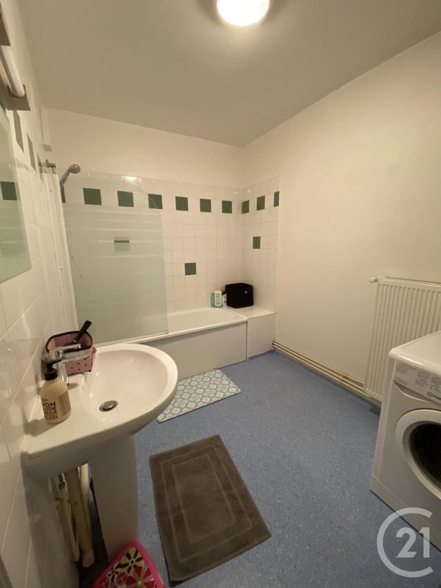 Appartement F3 à louer - 3 pièces - 83.0 m2 - VALLEROY - 54 - LORRAINE - Century 21 Côté Est Immobilier
