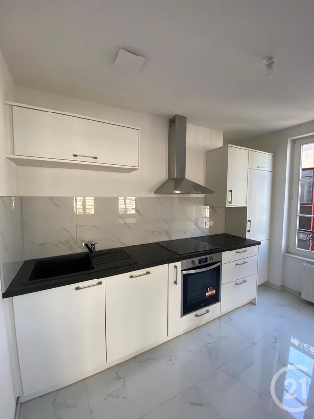 Appartement F3 à louer - 5 pièces - 105.42 m2 - METZ - 57 - LORRAINE - Century 21 Côté Est Immobilier