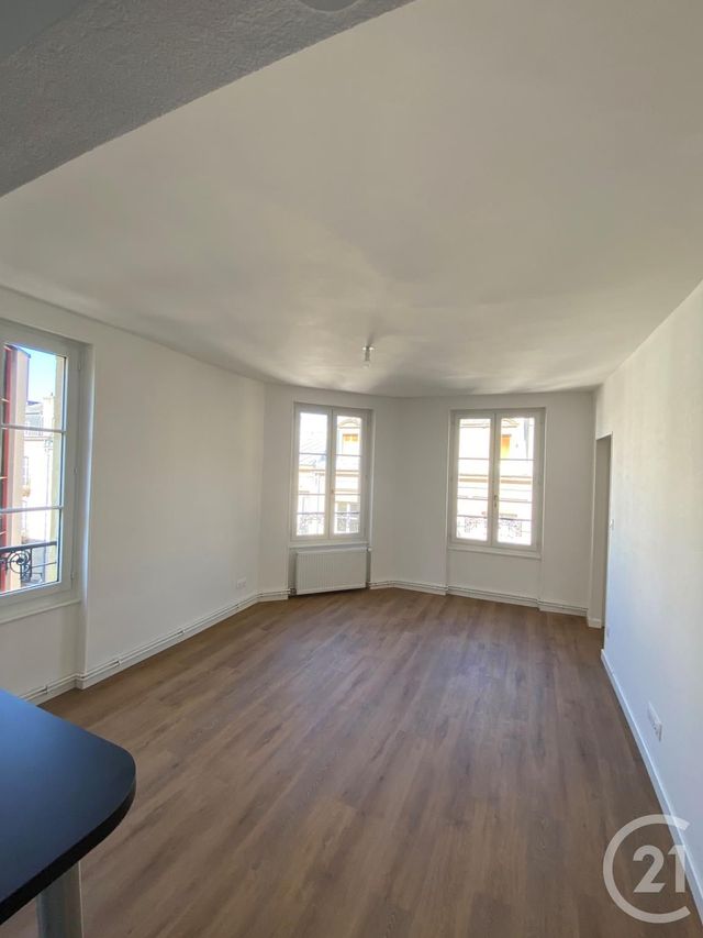 Appartement F3 à louer - 5 pièces - 105.42 m2 - METZ - 57 - LORRAINE - Century 21 Côté Est Immobilier
