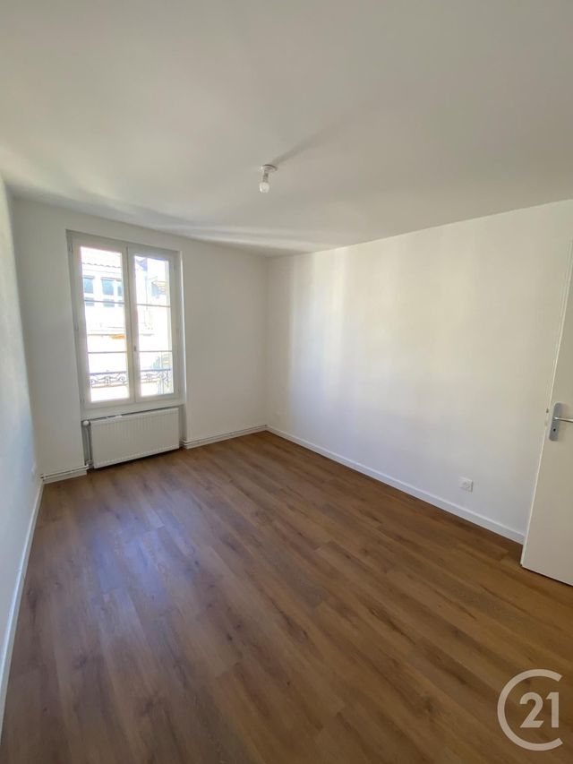 Appartement F3 à louer - 5 pièces - 105.42 m2 - METZ - 57 - LORRAINE - Century 21 Côté Est Immobilier