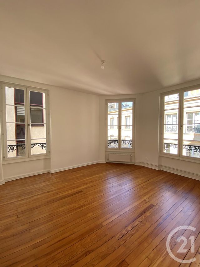 Appartement F3 à louer - 5 pièces - 105.76 m2 - METZ - 57 - LORRAINE - Century 21 Côté Est Immobilier