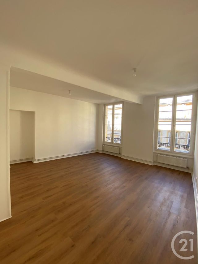 Appartement F3 à louer - 5 pièces - 105.76 m2 - METZ - 57 - LORRAINE - Century 21 Côté Est Immobilier