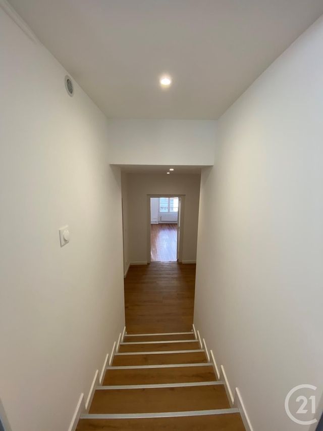 Appartement F3 à louer - 5 pièces - 105.76 m2 - METZ - 57 - LORRAINE - Century 21 Côté Est Immobilier