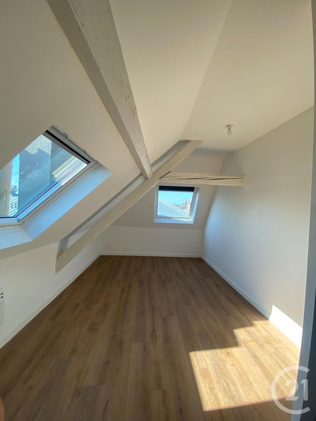 Appartement F3 à louer - 3 pièces - 88.19 m2 - METZ - 57 - LORRAINE - Century 21 Côté Est Immobilier