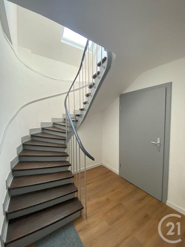 Appartement F3 à louer - 3 pièces - 88.19 m2 - METZ - 57 - LORRAINE - Century 21 Côté Est Immobilier