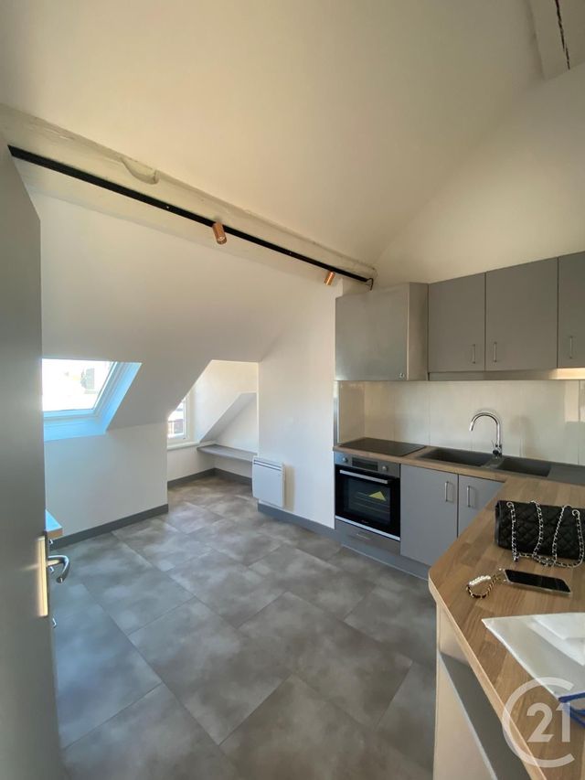Appartement F3 à louer - 3 pièces - 88.19 m2 - METZ - 57 - LORRAINE - Century 21 Côté Est Immobilier