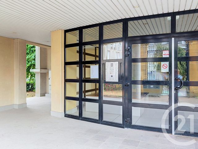 Appartement F3 à vendre - 3 pièces - 67.0 m2 - MONTIGNY LES METZ - 57 - LORRAINE - Century 21 Côté Est Immobilier