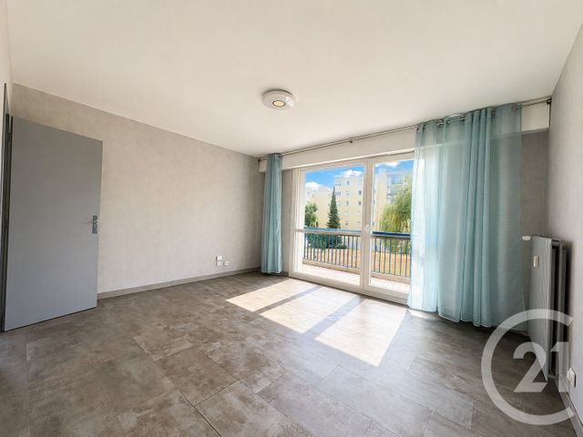 Appartement F2 à louer - 2 pièces - 40.51 m2 - METZ - 57 - LORRAINE - Century 21 Côté Est Immobilier