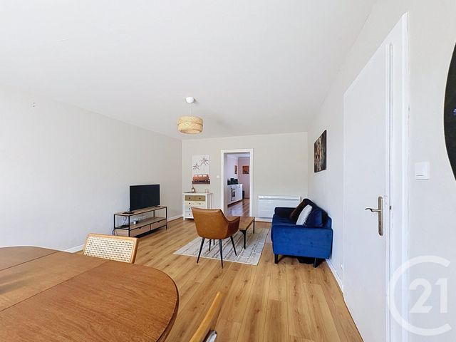 Appartement à vendre - 4 pièces - 99.0 m2 - LONGEVILLE LES METZ - 57 - LORRAINE - Century 21 Côté Est Immobilier