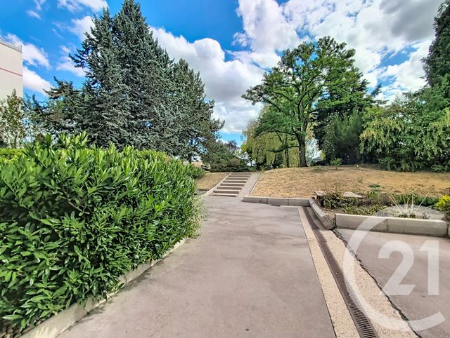 Appartement F2 à vendre - 2 pièces - 48.73 m2 - METZ - 57 - LORRAINE - Century 21 Côté Est Immobilier