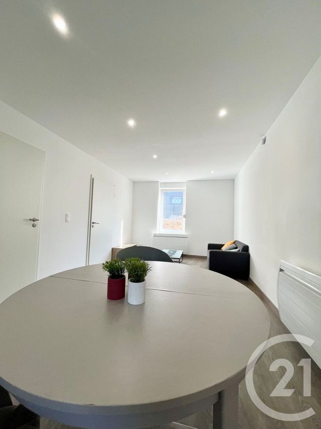 Appartement F2 à louer - 2 pièces - 53.79 m2 - MOYEUVRE GRANDE - 57 - LORRAINE - Century 21 Côté Est Immobilier