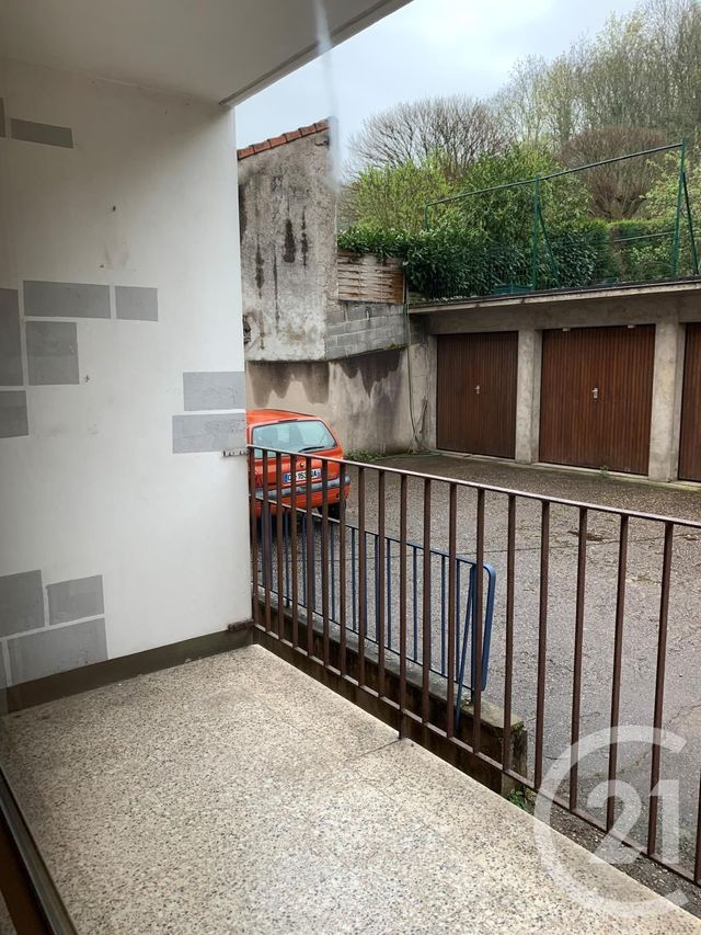Appartement F1 à louer - 1 pièce - 31.5 m2 - ST JULIEN LES METZ - 57 - LORRAINE - Century 21 Côté Est Immobilier