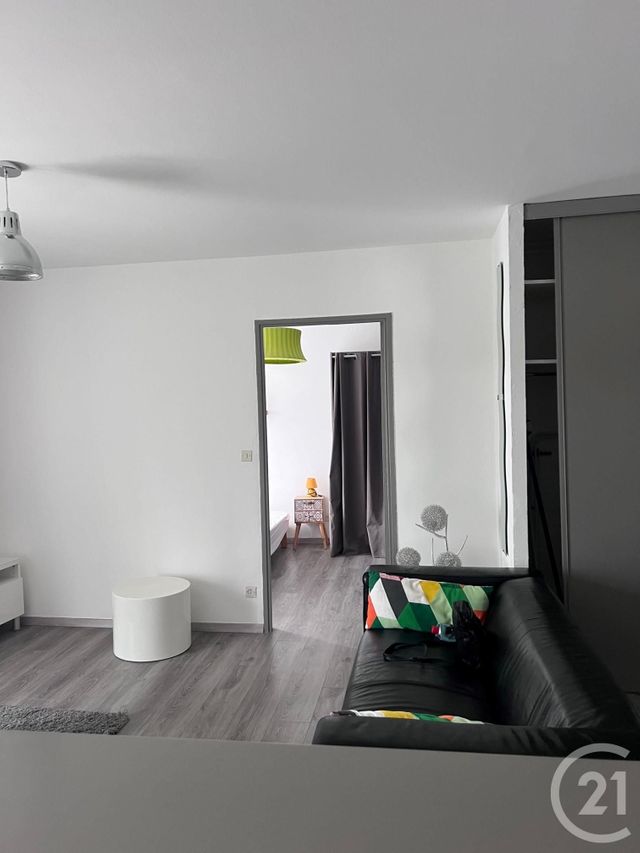 Appartement F2 à louer - 2 pièces - 42.64 m2 - LONGEVILLE LES METZ - 57 - LORRAINE - Century 21 Côté Est Immobilier