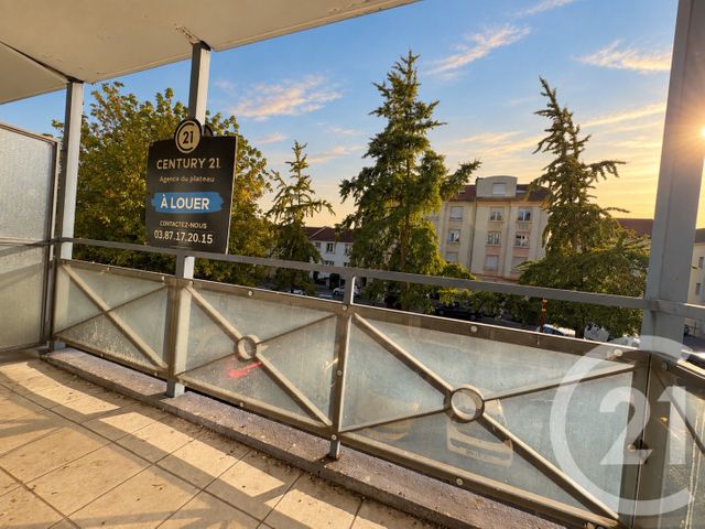 Appartement F2 à louer - 2 pièces - 42.64 m2 - LONGEVILLE LES METZ - 57 - LORRAINE - Century 21 Côté Est Immobilier