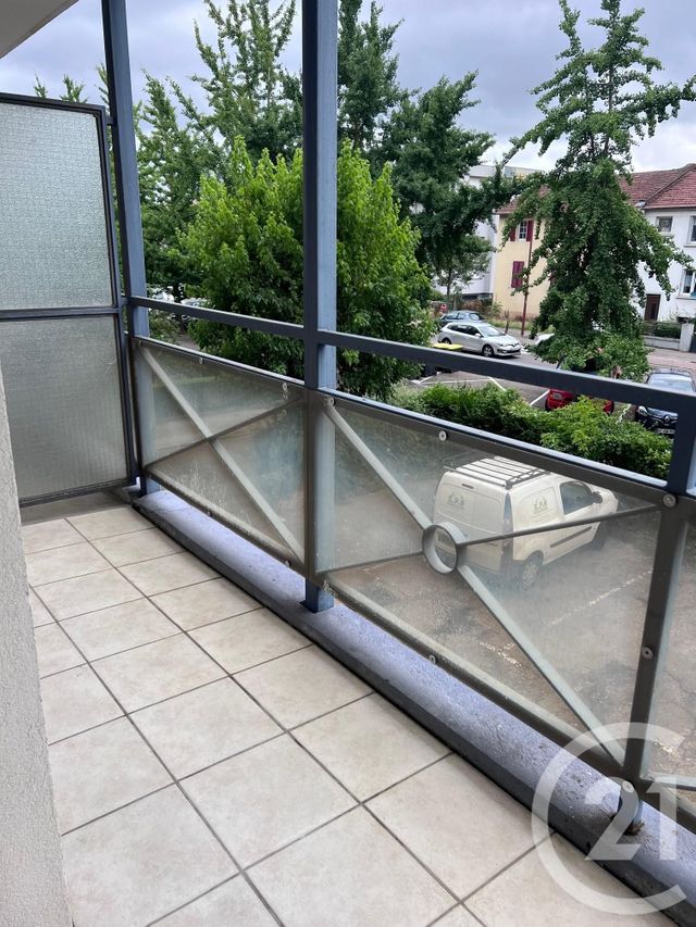 Appartement F2 à louer - 2 pièces - 42.64 m2 - LONGEVILLE LES METZ - 57 - LORRAINE - Century 21 Côté Est Immobilier