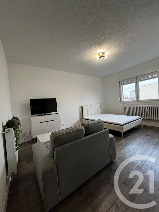 Appartement F1 à louer - 1 pièce - 28.75 m2 - METZ - 57 - LORRAINE - Century 21 Côté Est Immobilier