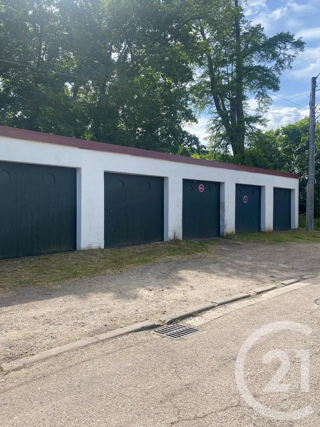 parking à louer - 16.0 m2 - ST JULIEN LES METZ - 57 - LORRAINE - Century 21 Côté Est Immobilier