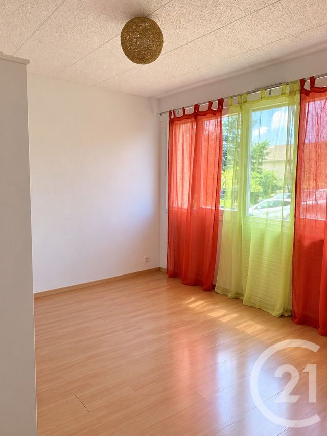 Appartement F4 à louer - 3 pièces - 72.06 m2 - METZ - 57 - LORRAINE - Century 21 Côté Est Immobilier