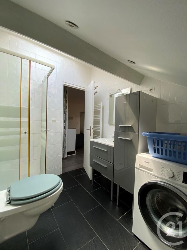 Appartement F3 à louer - 3 pièces - 43.45 m2 - METZ - 57 - LORRAINE - Century 21 Côté Est Immobilier