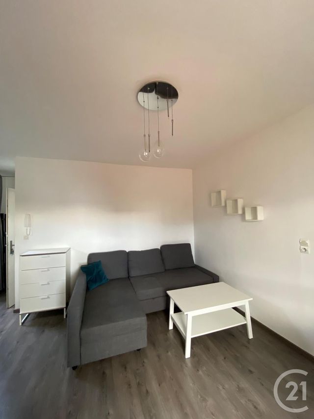 Appartement F3 à louer - 3 pièces - 43.45 m2 - METZ - 57 - LORRAINE - Century 21 Côté Est Immobilier