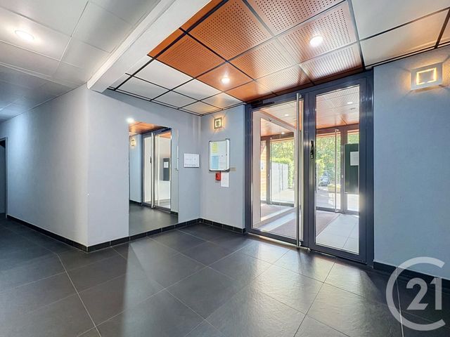 Appartement F4 à vendre - 3 pièces - 78.82 m2 - ST JULIEN LES METZ - 57 - LORRAINE - Century 21 Côté Est Immobilier