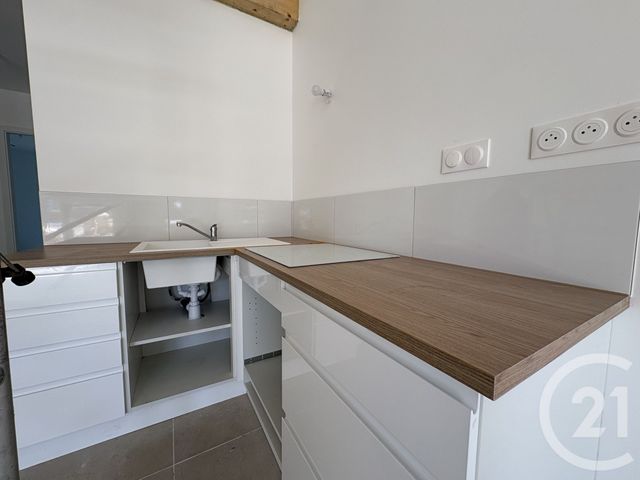 maison à louer - 3 pièces - 60.1 m2 - AMNEVILLE LES THERMES - 57 - LORRAINE - Century 21 Côté Est Immobilier