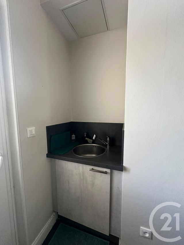 Appartement F2 à louer - 2 pièces - 56.78 m2 - METZ - 57 - LORRAINE - Century 21 Côté Est Immobilier