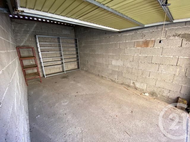 parking à louer - 15.0 m2 - JARNY - 54 - LORRAINE - Century 21 Côté Est Immobilier