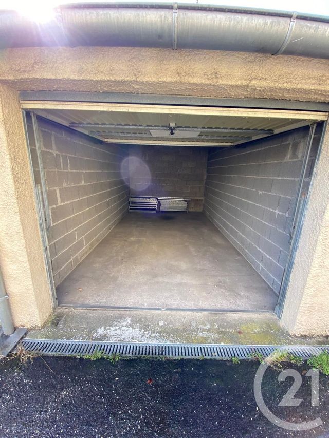 parking à louer - 15.0 m2 - JARNY - 54 - LORRAINE - Century 21 Côté Est Immobilier