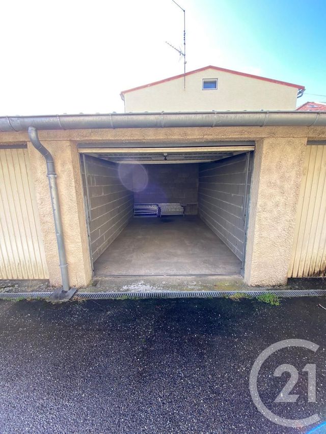 parking à louer - 15.0 m2 - JARNY - 54 - LORRAINE - Century 21 Côté Est Immobilier