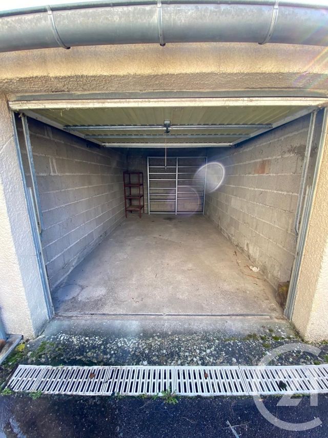 parking à louer - 15.0 m2 - JARNY - 54 - LORRAINE - Century 21 Côté Est Immobilier