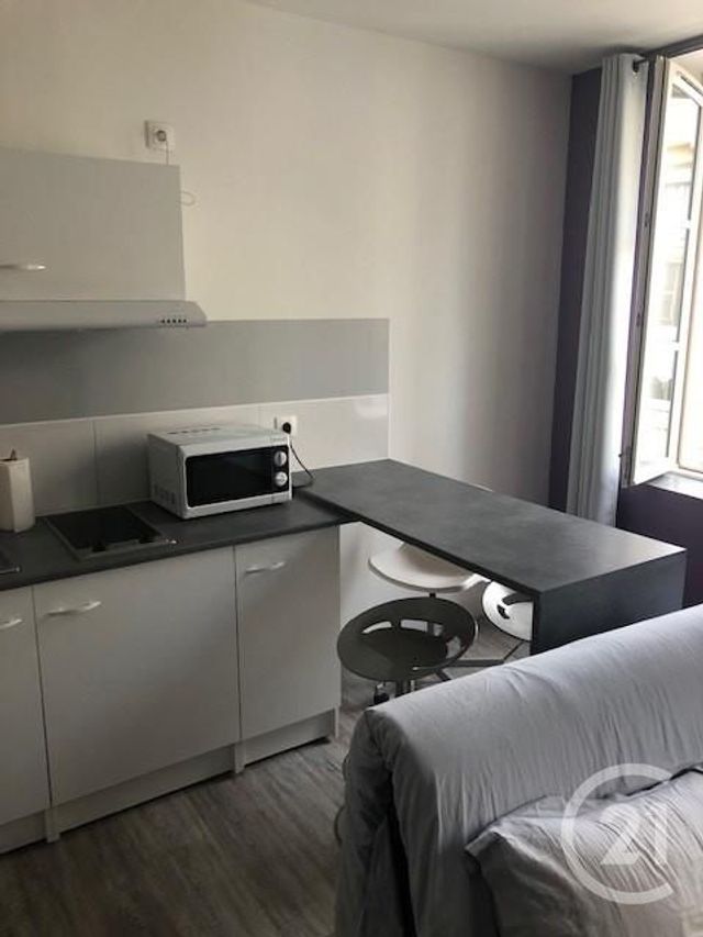 Appartement F1 à louer - 1 pièce - 25.58 m2 - METZ - 57 - LORRAINE - Century 21 Côté Est Immobilier