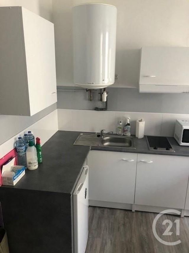 Appartement F1 à louer - 1 pièce - 25.58 m2 - METZ - 57 - LORRAINE - Century 21 Côté Est Immobilier
